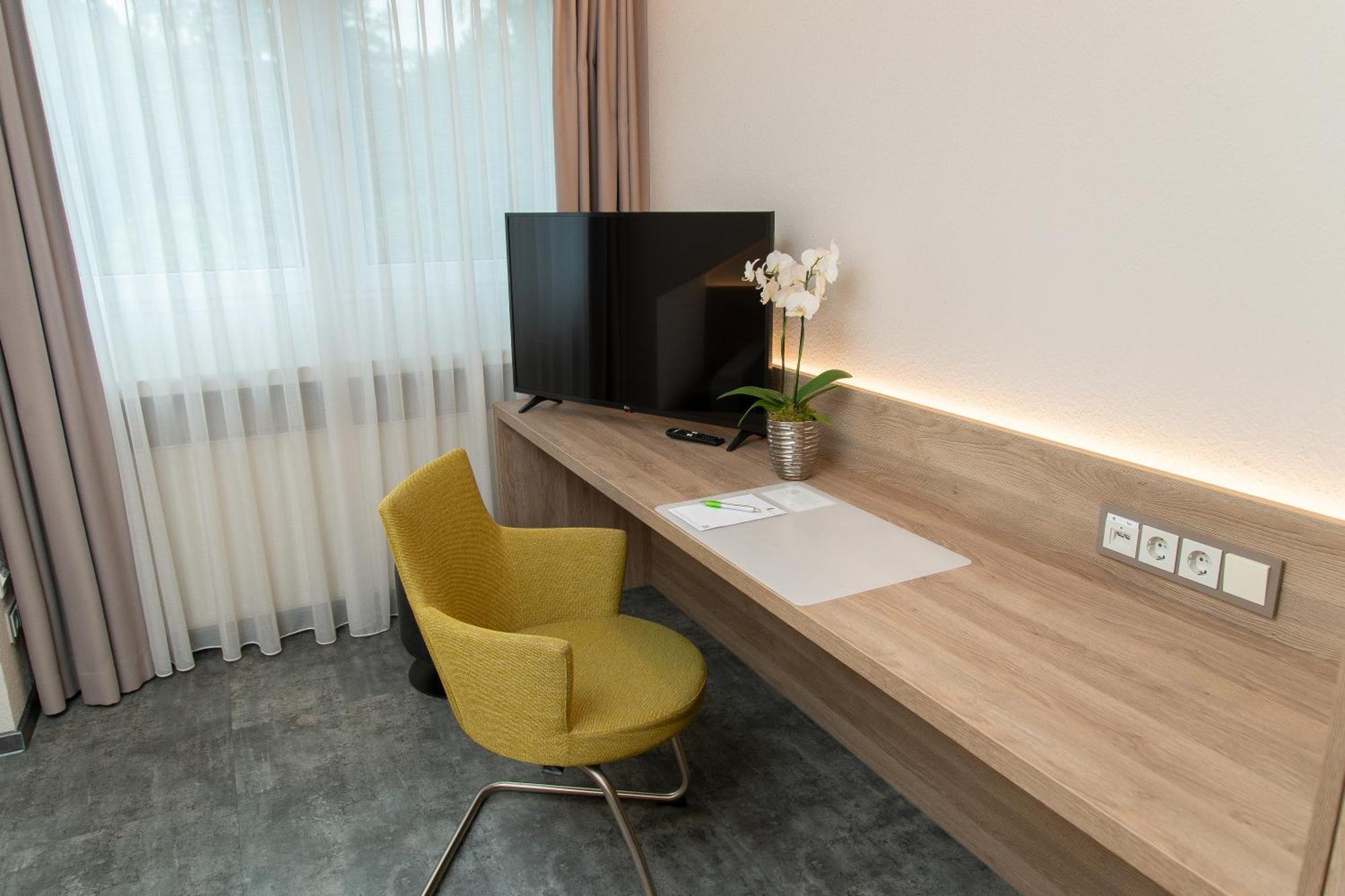 Hotel Park Soltau Buitenkant foto